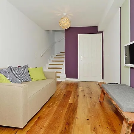 Apartament Apartments, *